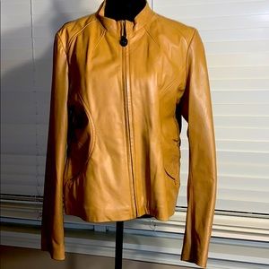 Elie Tahari Lamb XL jacket